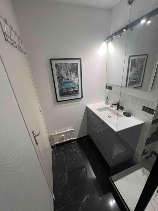 Superbe Appart+Parking Pau- Place Verdun Luaran gambar